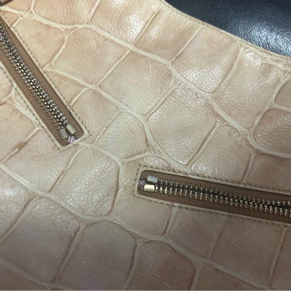 Dooney & Bourke Medium Cinzia Bag cream Croc - Picture 9 of 15